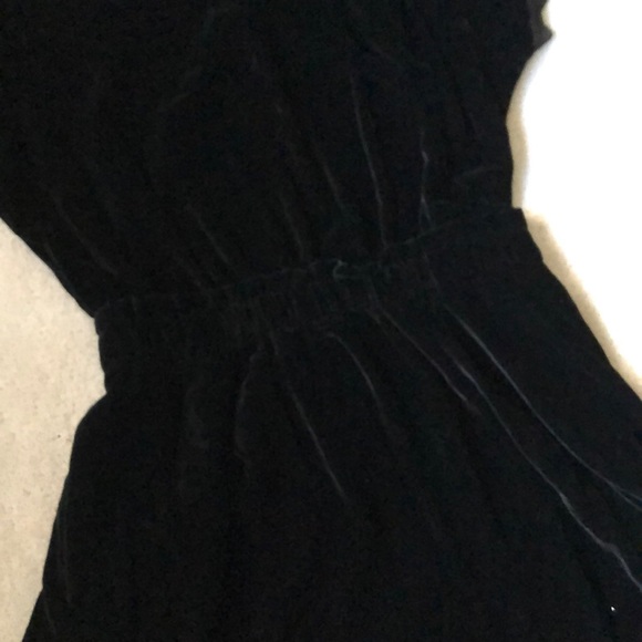 Velvet Aritzia  dress ! - Picture 3 of 8